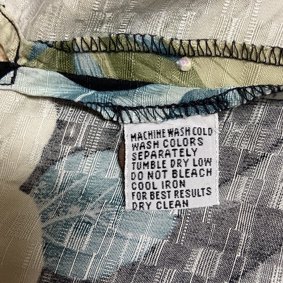 Tommy Bahama Button Down Shirt - Picture 4 of 5